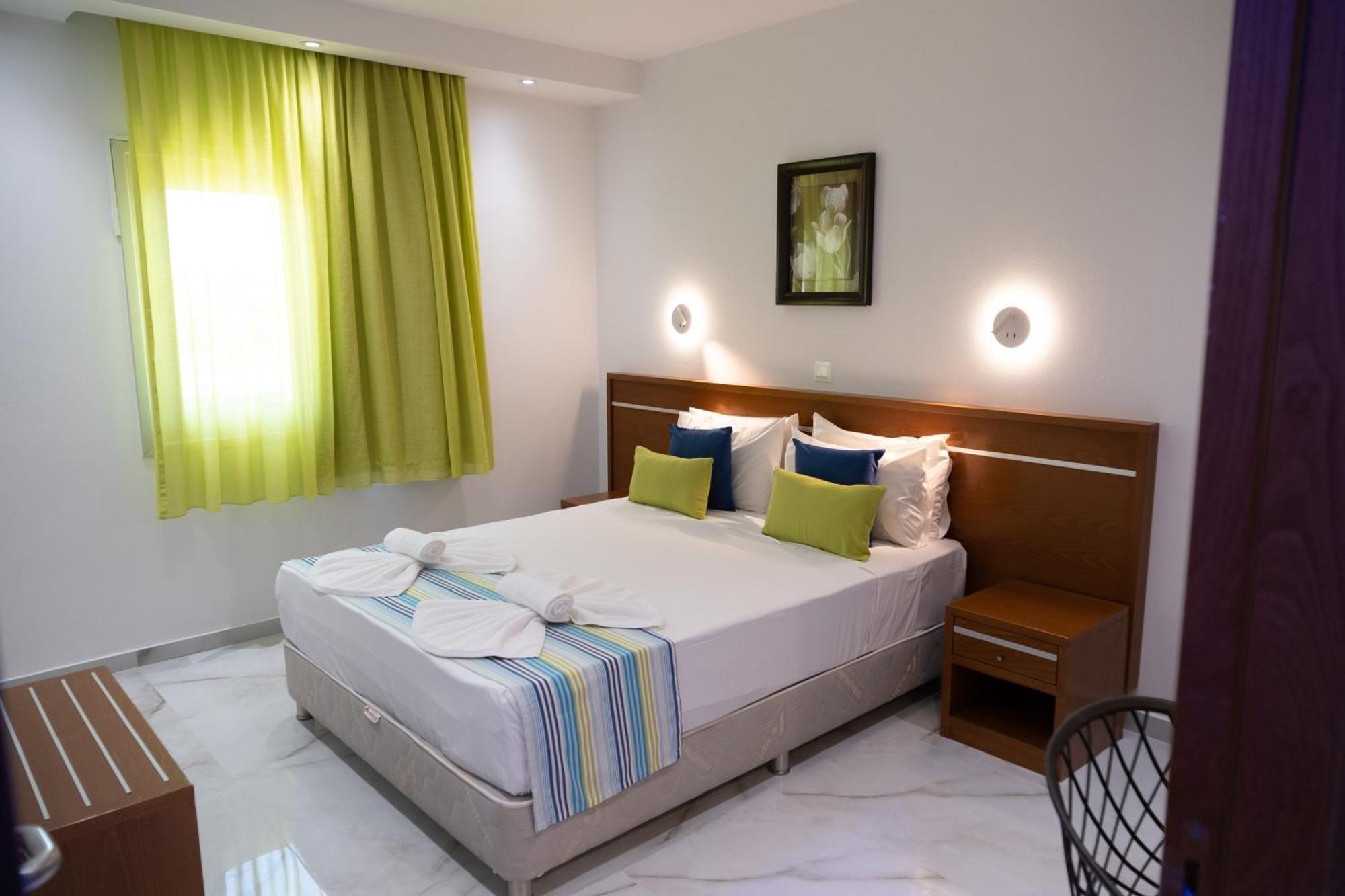 Loutsiana Deluxe Apts Hotel apartamentowy Ajia Napa