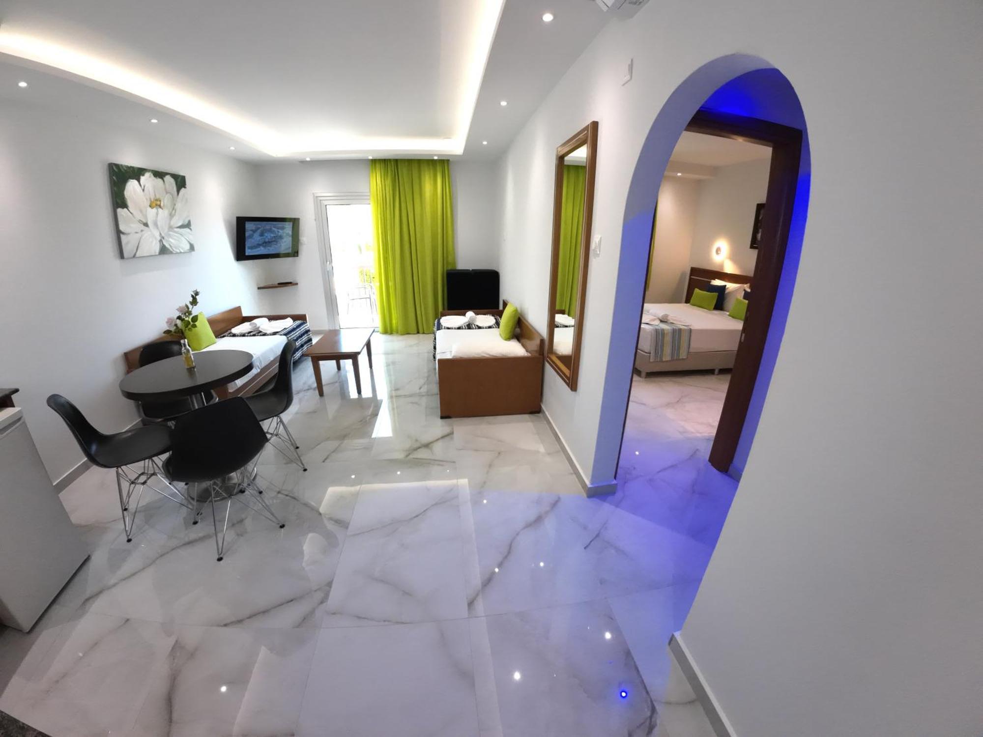 Loutsiana Deluxe Apts Hotel apartamentowy 3*