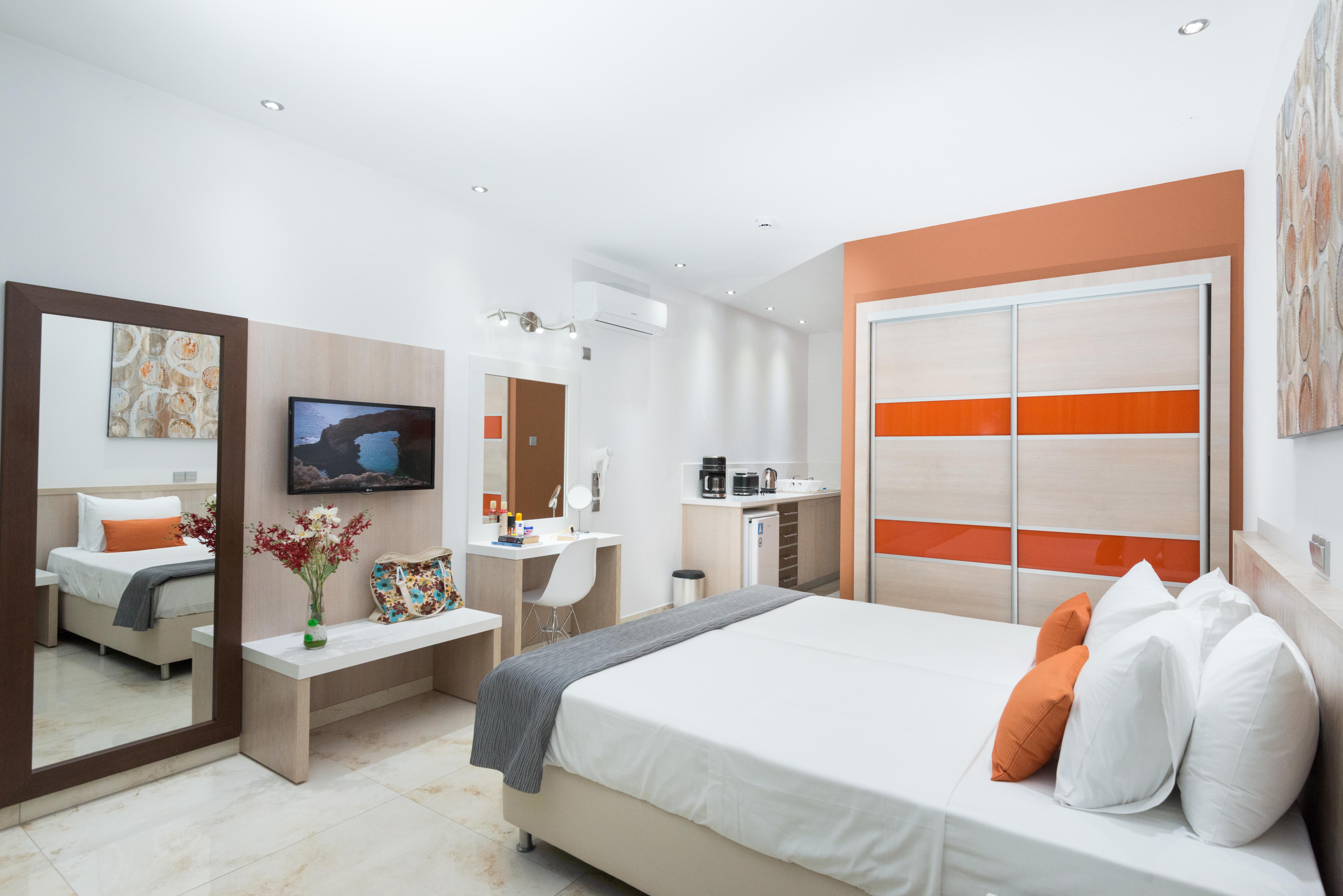 Lägenhetshotell Loutsiana Deluxe Apts Ayia Napa