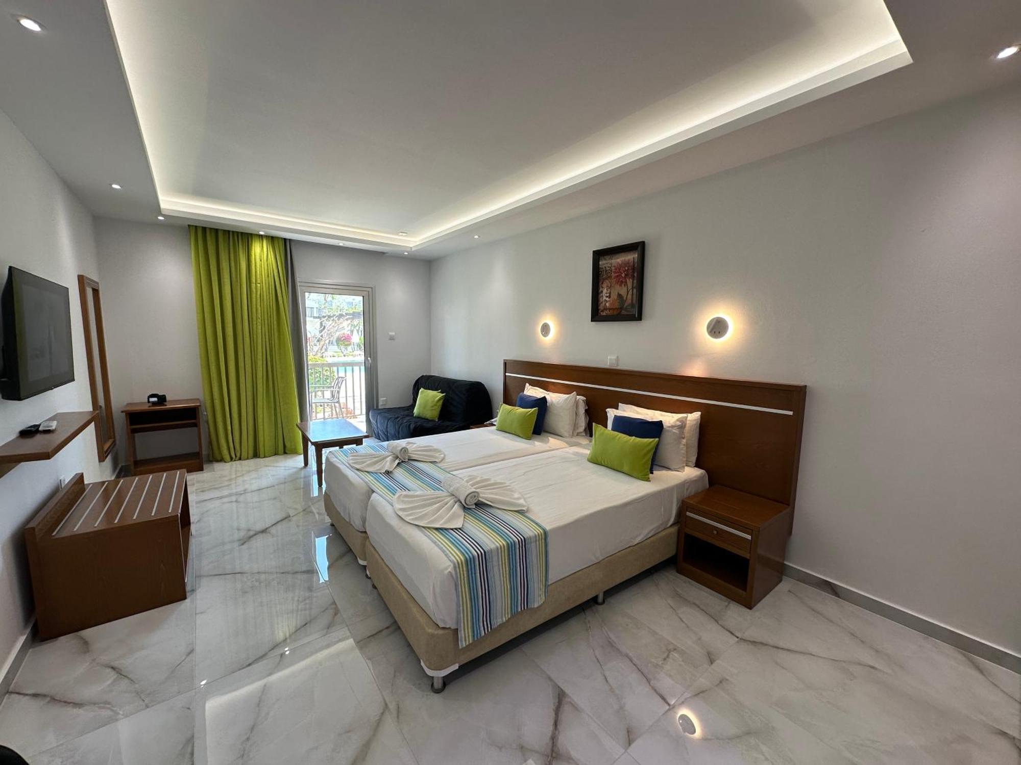 Lägenhetshotell Loutsiana Deluxe Apts Ayia Napa
