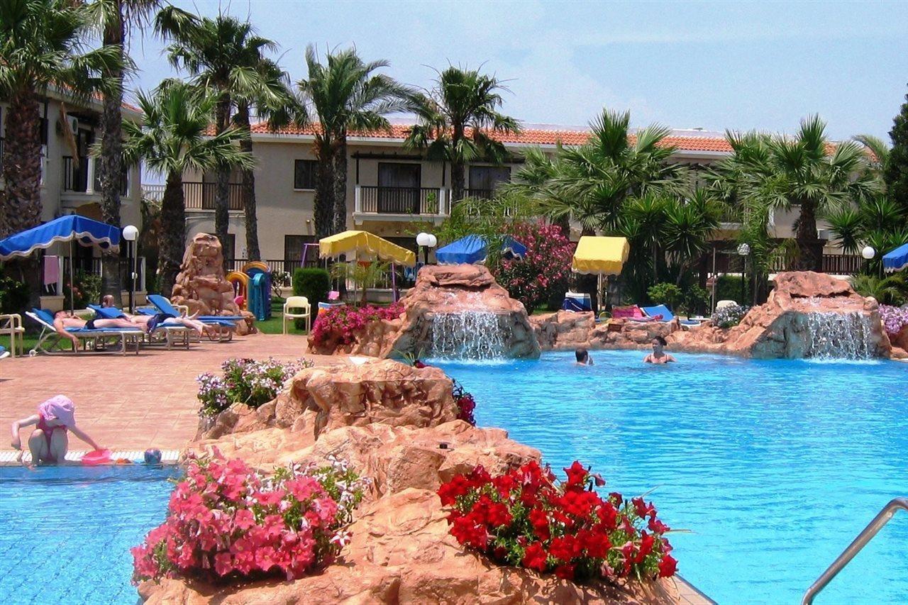 Lägenhetshotell Loutsiana Deluxe Apts Ayia Napa